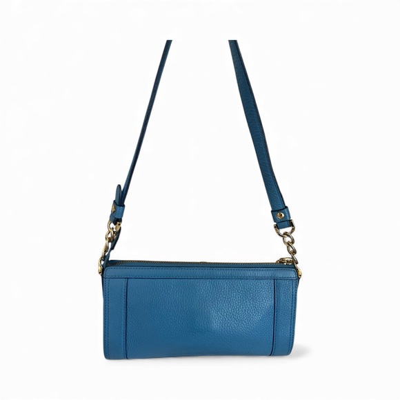 MCM München Turquoise Pebbled Leather Shoulder Bag with Gold Hardware & Dust Bag - Picture 2 of 8